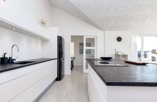 Vinderup House | Oceanfront Holiday Home for 6 in Vinderup - Guest Rated 10/10