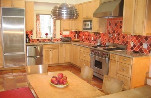 Rhinebeck House | Modern Country Home Near Rhinebeck Village with Pool & Spa