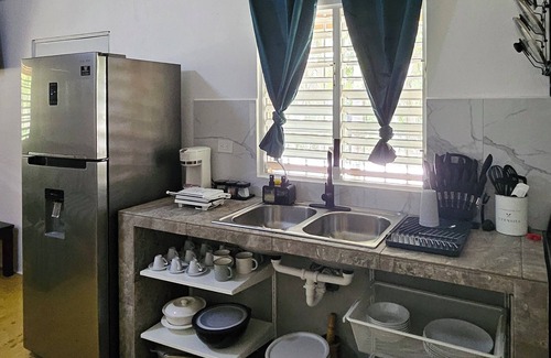 Sanchez Villa | Modern Countryside Villa/4-Bdrm/3 Bath/AC/WiFi/Cable/up to 15 ppl