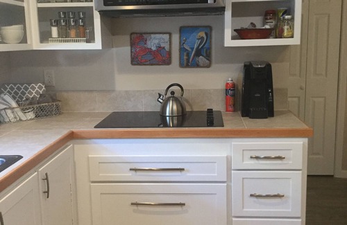 Lake Charles Apartment | Modern Cozy Duplex with Breakfast & Child-Friendly Amenities