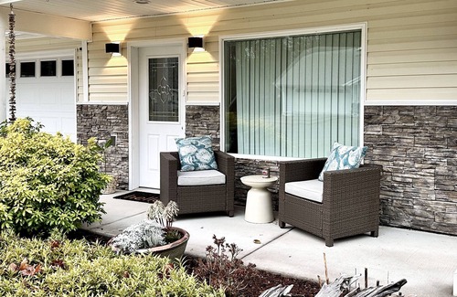 Coupeville House | Modern, cozy home in private beach community Admirals Cove