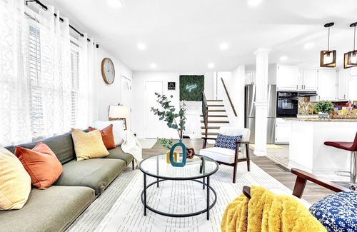 Belvedere Park House | Stylish Home Near Decatur Square & Downtown Atlanta