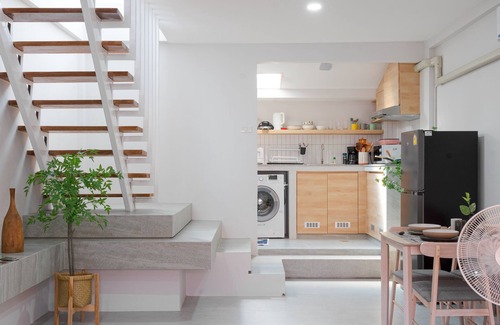 Hai Ya House | Inviting 2BR Townhome Near Walking Street Market