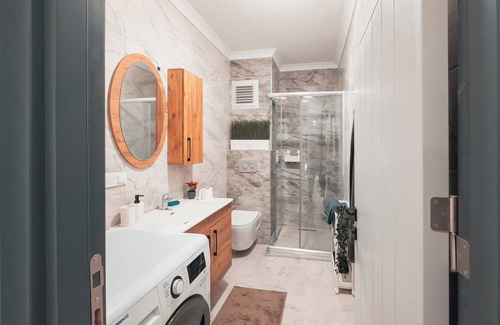 Kucukcekmece Apartment | Modern Cozy Two Bedroom Fully Furnished Apartment
