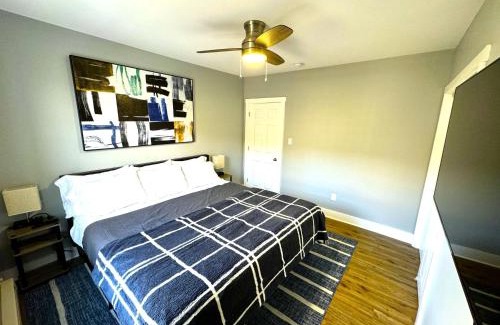 Wilmington Apartment | Modern Cozy Walk-Up with King Bed - Family Friendly Stay