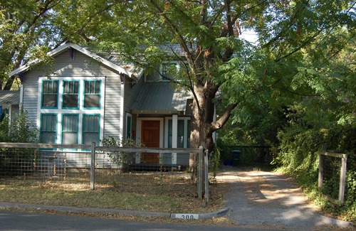 Triangle State House | Stylish Craftsman House with Pool in Hyde Park, Austin