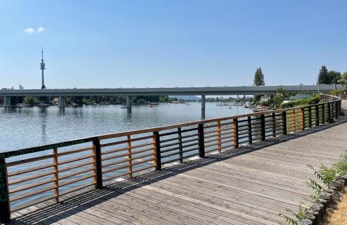 Donaustadt Apartment | Stylish Danube Apartment in Vienna - Rated 9.2/10