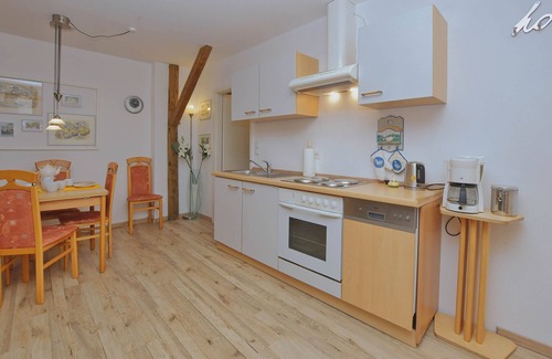 Oesterdeichstrich Apartment | Cozy Apartment with Spa Access Just 6 Minutes from Beach