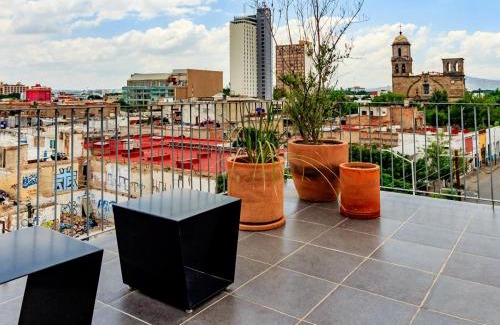 Downtown Guadalajara Apartment | Modern Design Loft w Gym Coworking 2 BD 102