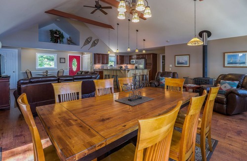 Otis House | Modern Pet-Friendly Retreat Near Acadia National Park
