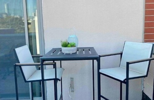 Pulaski Park House | Modern Downtown Home with Rooftop and Skyline Views