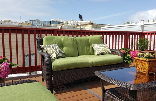 Inner Mission Apartment | Stylish Downtown Victorian with Family-Friendly Amenities