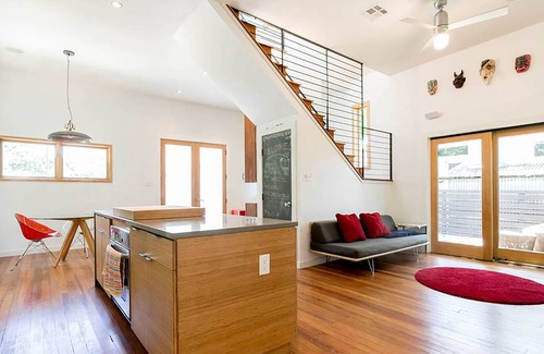 Swede Hill House | Modern East Side Bungalow