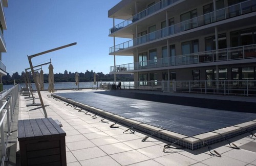 Edgewater House | Modern Edgewater Escape | River Views