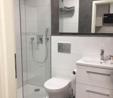 Viewegsgarten-Bebelhof Apartment | Stylish Apartment Near Main Station – Rated 9/10 by Guests