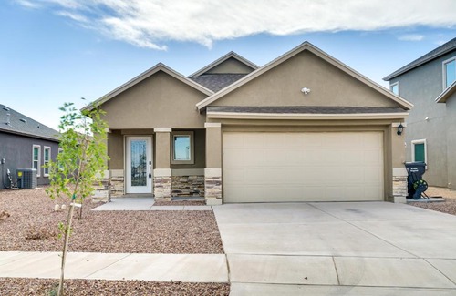 Biggs Field House | Discover a Modern El Paso Getaway with Patio and Backyard