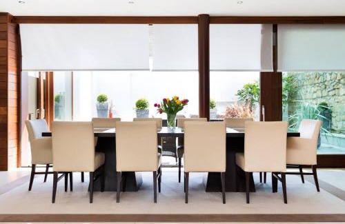 Ballsbridge House | Modern Elegance Near Aviva with Family and Pet-Friendly Perks