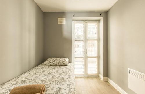 Dublin Apartment | Modern Elegant Central Pad With Free Parking