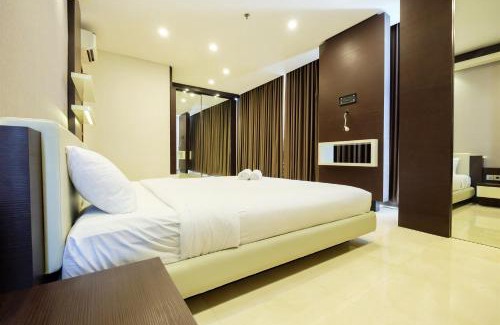 Mampang Prapatan Apartment | Modern 2BR L'Avenue Apartment with Pool & Family-Friendly Amenities