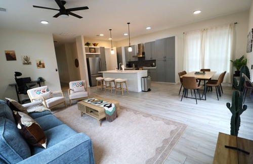 MLK House | Modern Escape - 3 King Suites