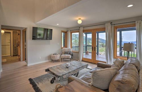 Evergreen House | Modern Duplex with Mountain Views Near I-70, Family Friendly