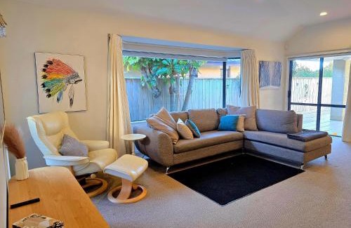 Clive House | Welcoming Family Oasis in Clive - 4-Star Comfort Awaits