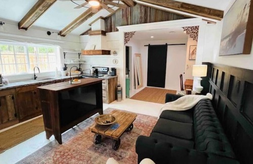 Northeast Pensacola Cottage | Modern Farm House Pensacola: Family-Friendly with Pool & Spa