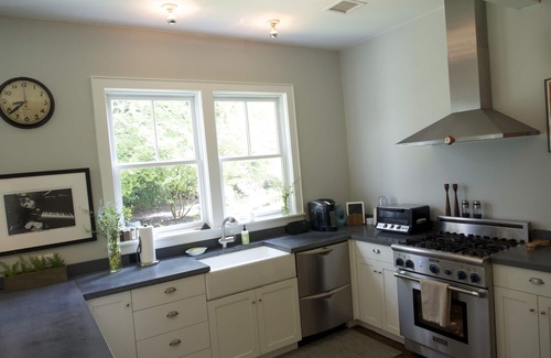 Westport House | Modern Farmhouse with Oceanfront Views & Spa Amenities