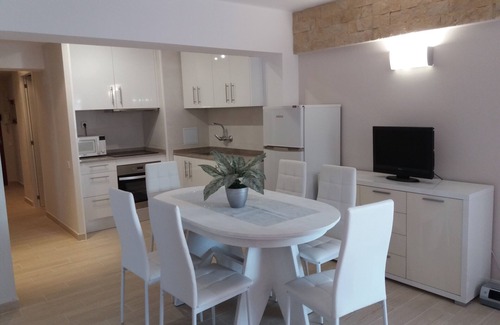 Comarruga Apartment | Coastal Escape: Beachfront Apartment with Air Conditioning