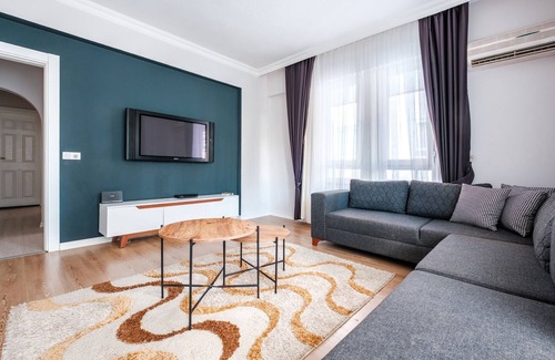 Mahmutlar Apartment | Modern Flat Just 5 Min to Mahmutlar Beach in Alanya