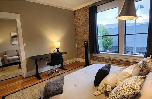 Lewiston Apartment | Modern Flat in Historic Downtown Lewiston