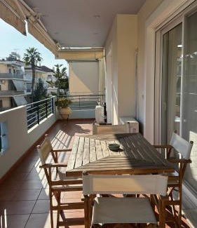 Nafplion City Centre Apartment | Stylish Flat in Nafplio - Child Friendly & Rated 9.8
