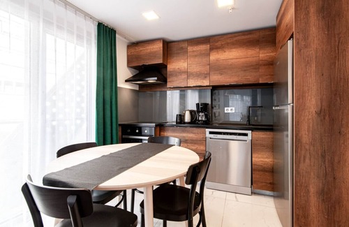 Bomonti Apartment | Modern Flat in Sisli: Ideal for Families with Great Amenities