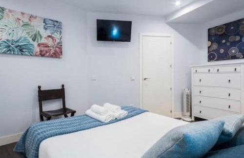 Palacio Apartment | Discover a Modern Flat in Vibrant Madrid City Center