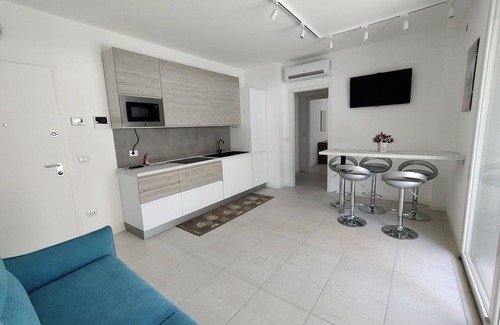 Caorle Apartment | Beachside Flat with Pool: Ideal for Families and Pets