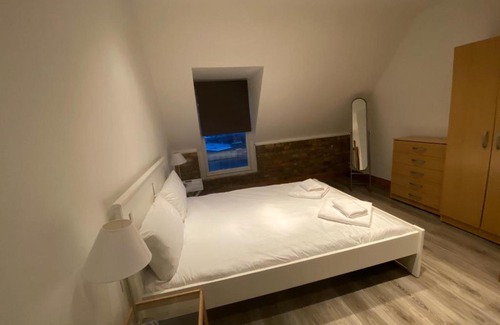 Harrow Road Apartment | Budget-Friendly Modern Flats in Central London