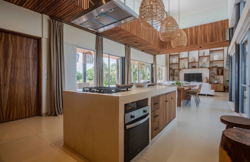 Soliman Bay Villa | Modern Beachfront Villa with Private Pool and Ocean Views