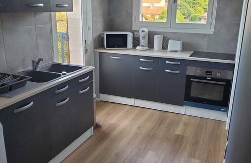 L'Isle-Jourdain Apartment | Contemporary, Well-Equipped Family-Friendly Apartment