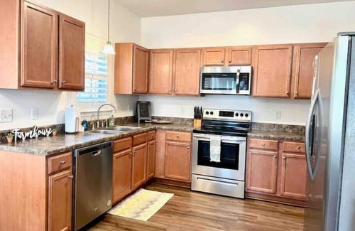 Westgate House | Modern Home with Pool Near Dining & Shopping - Rated 9/10