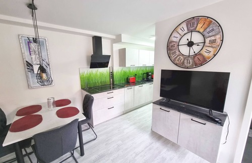 Volkach Apartment | Modern Vacation Apartment with Terrace for Up to 4 Guests