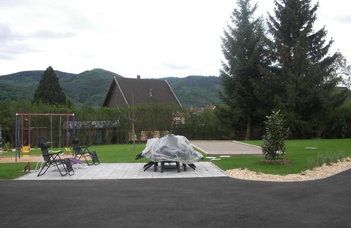 Lutzelhouse House | Modern Gîte in Alsace: 10/10 Guest Rated & Family-Friendly