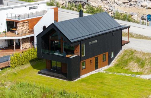 Hafslo Apartment | Modern gem at Hafslovatnet