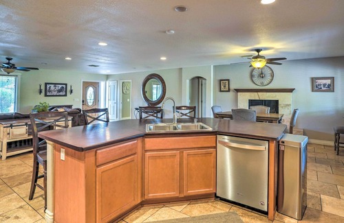 Deer Valley House | Inviting Glendale Desert Retreat with Spa & Pet-Friendly Perks