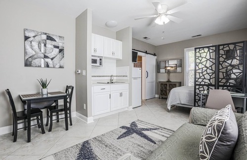 Carolina Forest Apartment | Stylish Gray Studio Steps from Pool in Myrtle Beach SC