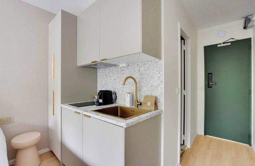 Meudon-la-Foret Apartment | Modern "Green Suites" residence - Meudon/Vélizy