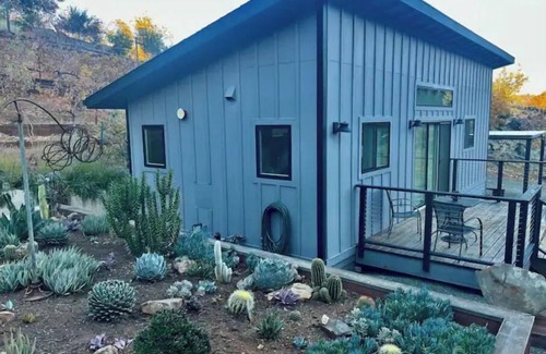 Middletown Apartment | Premier Guest House in the Heart of the Vineyard