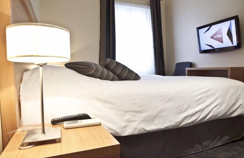 Antibes Old Town Hotel | Stylish Modern Hôtel with Breakfast and Family-Friendly Perks