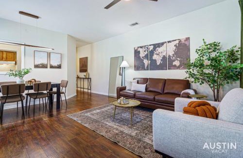 Clarksville House | Modern Haven: King Suite in Ideal Location, Pet-Friendly Stays