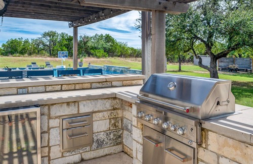Travis Settlement House | Hill Country Retreat: Family-Friendly Escape with Pool & Spa
