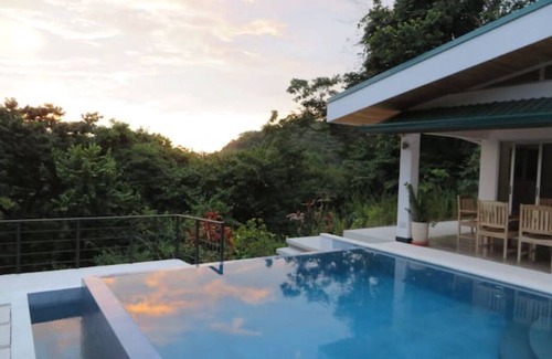 Nosara House | Scenic Hilltop Retreat with Tropical Oceanfront Views